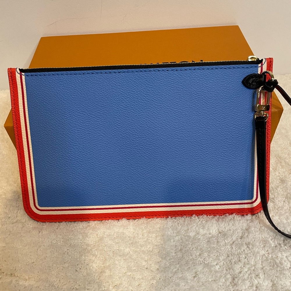 Louis Vuitton Game On Neverfull MM Pouchette Black/Blue/Red - Picture 13 of 13